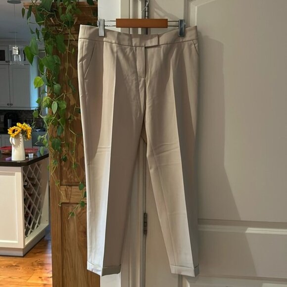 AKRIS PUNTO light weight wool beige cuffed trousers 8 made in Romania